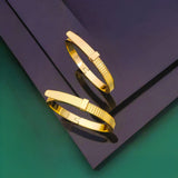 Luxe loop bangle bracelet