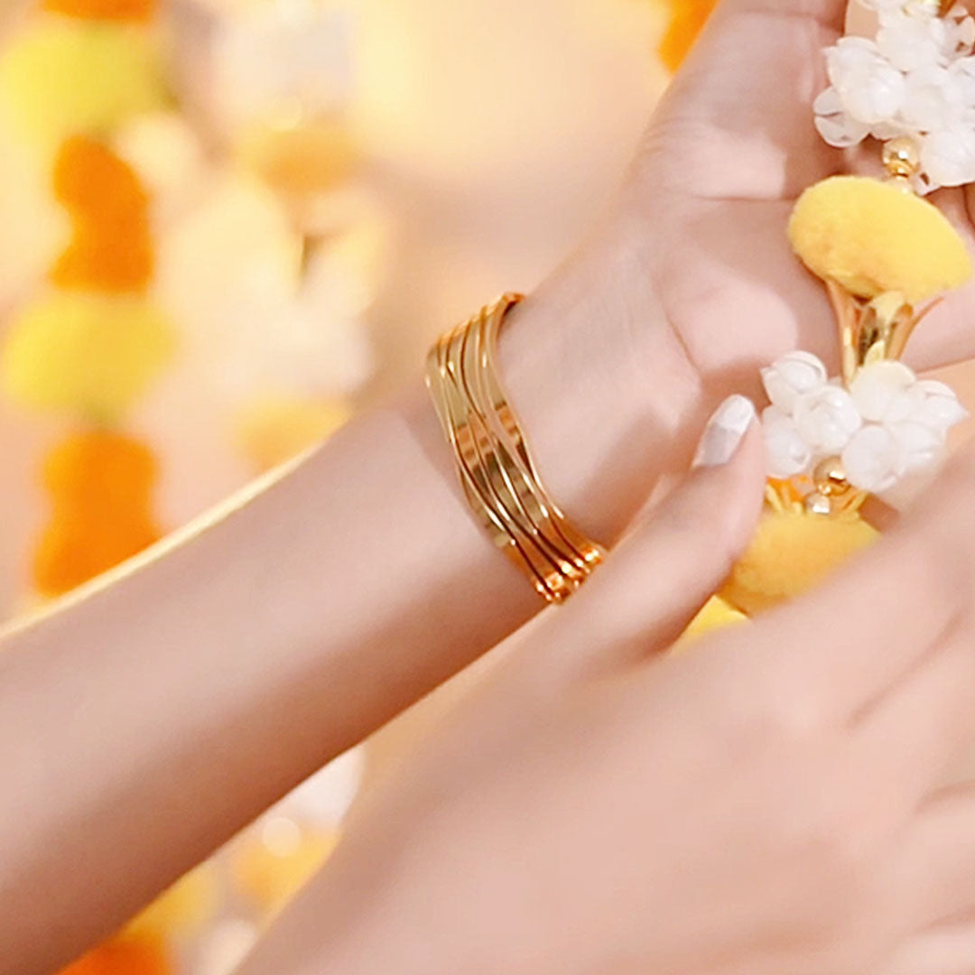 Wave whisper bracelet