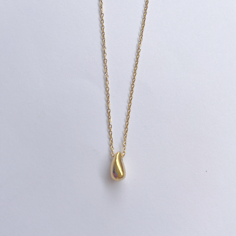 Golden Dewdrop Necklace