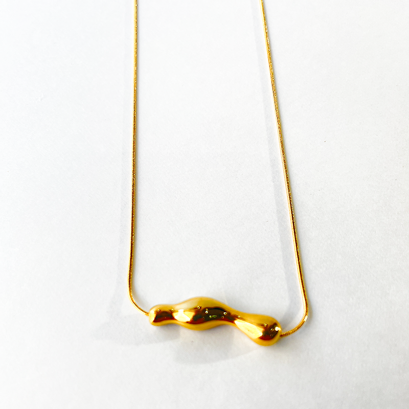 Modern Wave Necklace